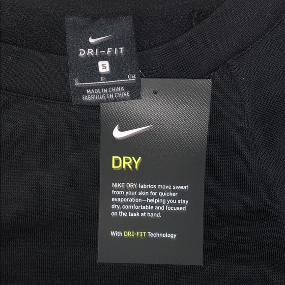 BRAND NEW NIKE SWEATSHIRT - Picture 2 of 5